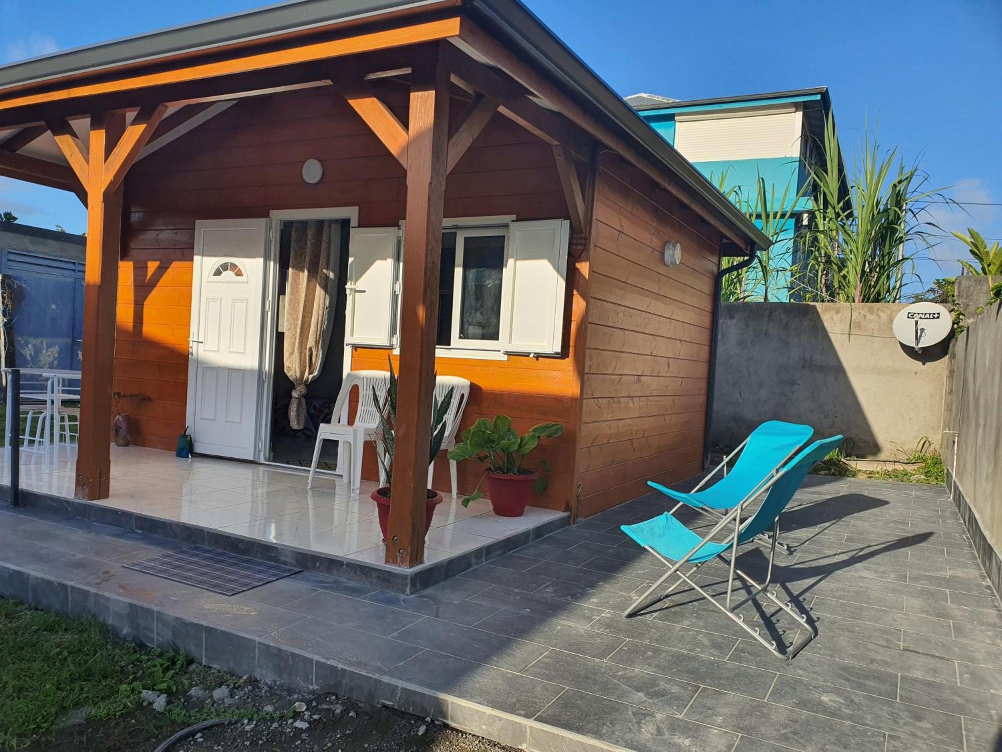 Bungalow Vacances Сент-Роз Екстериор снимка
